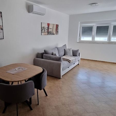 Apartmani Sunce I More Premantura Bagian luar foto