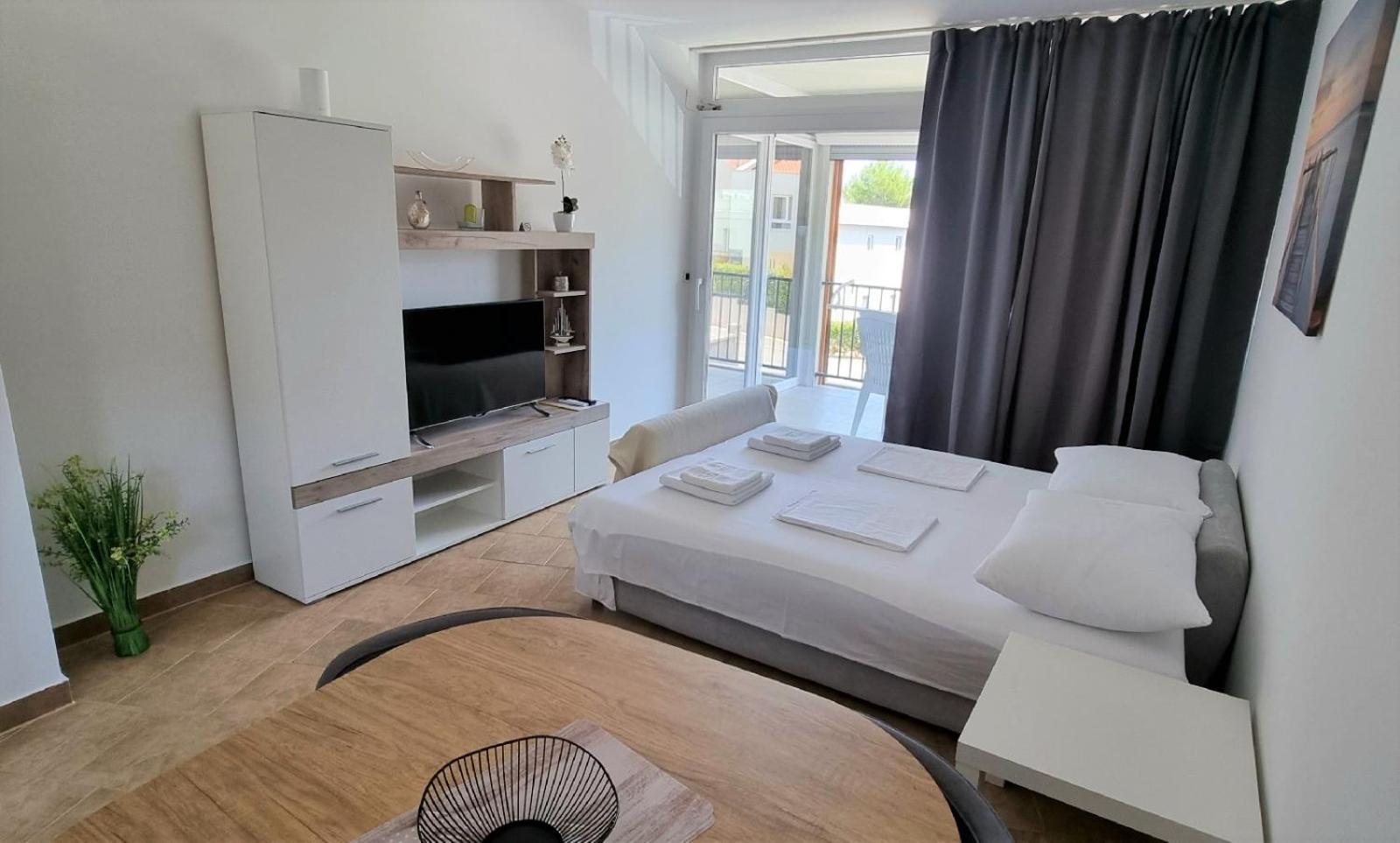 Apartmani Sunce I More Premantura Bagian luar foto