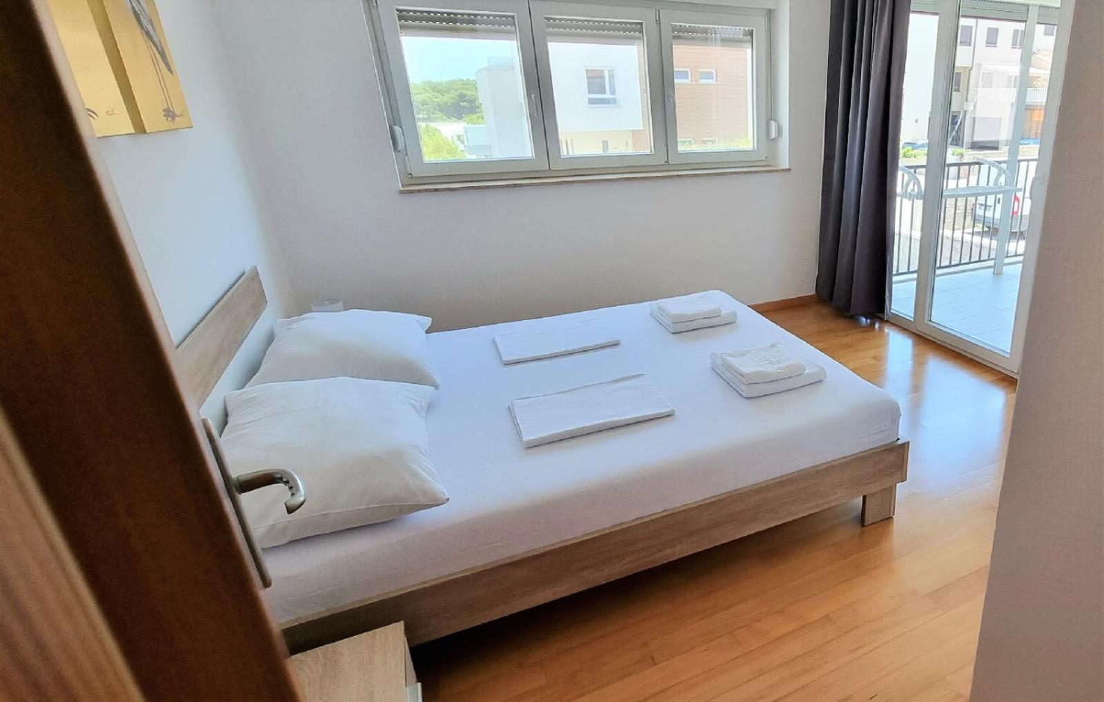 Apartmani Sunce I More Premantura Bagian luar foto