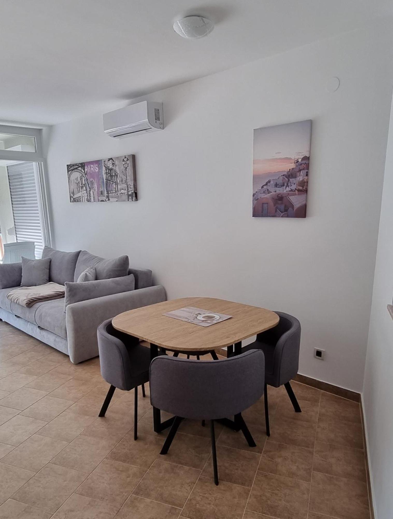Apartmani Sunce I More Premantura Bagian luar foto